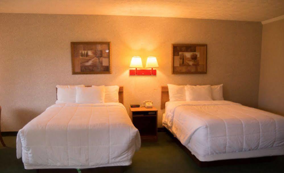 Bright Leaf Golf Resort Harrodsburg Exterior photo
